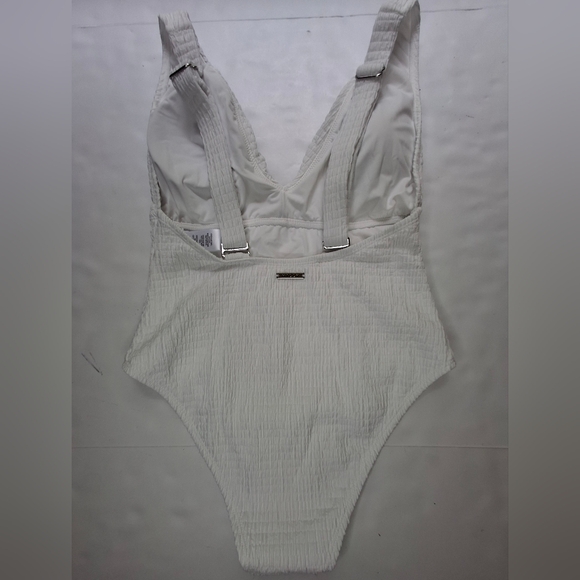 Milly - Picture 8 of 16